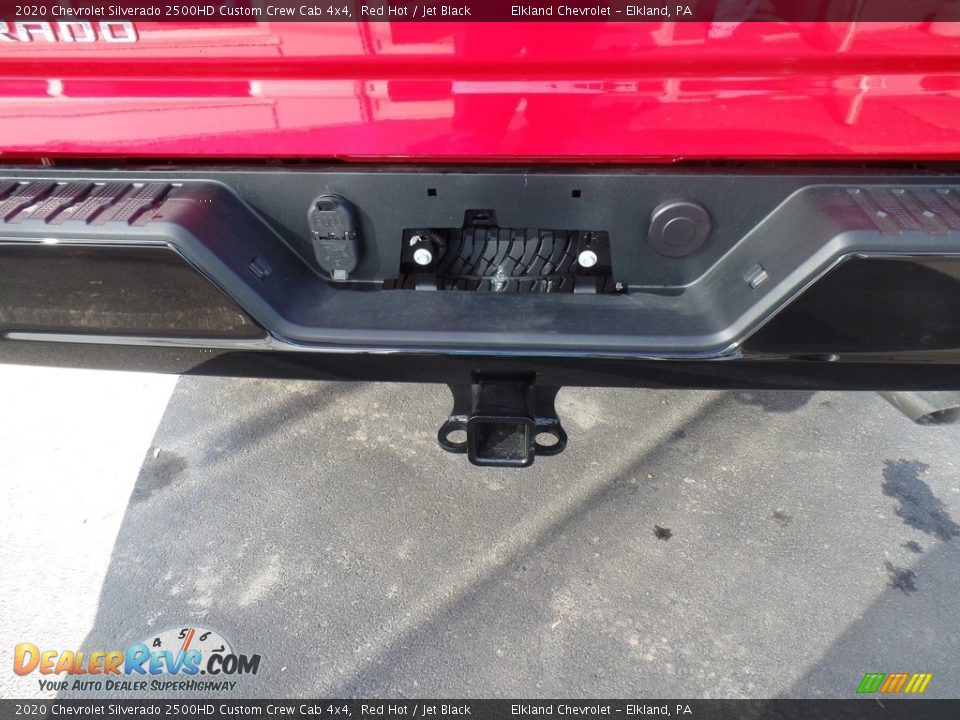 2020 Chevrolet Silverado 2500HD Custom Crew Cab 4x4 Red Hot / Jet Black Photo #12