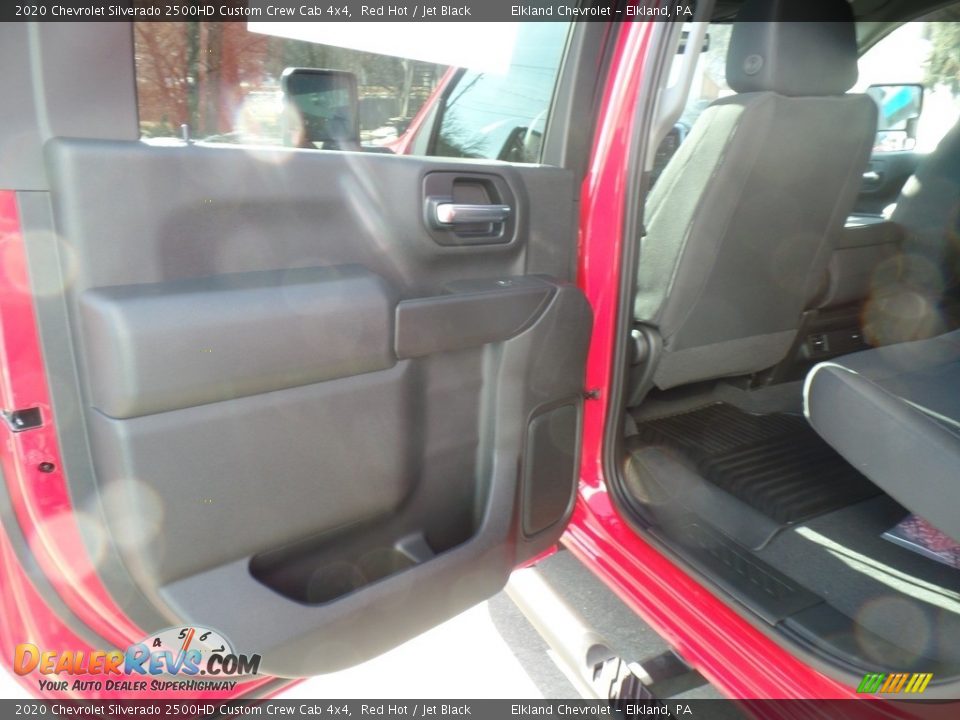 2020 Chevrolet Silverado 2500HD Custom Crew Cab 4x4 Red Hot / Jet Black Photo #32