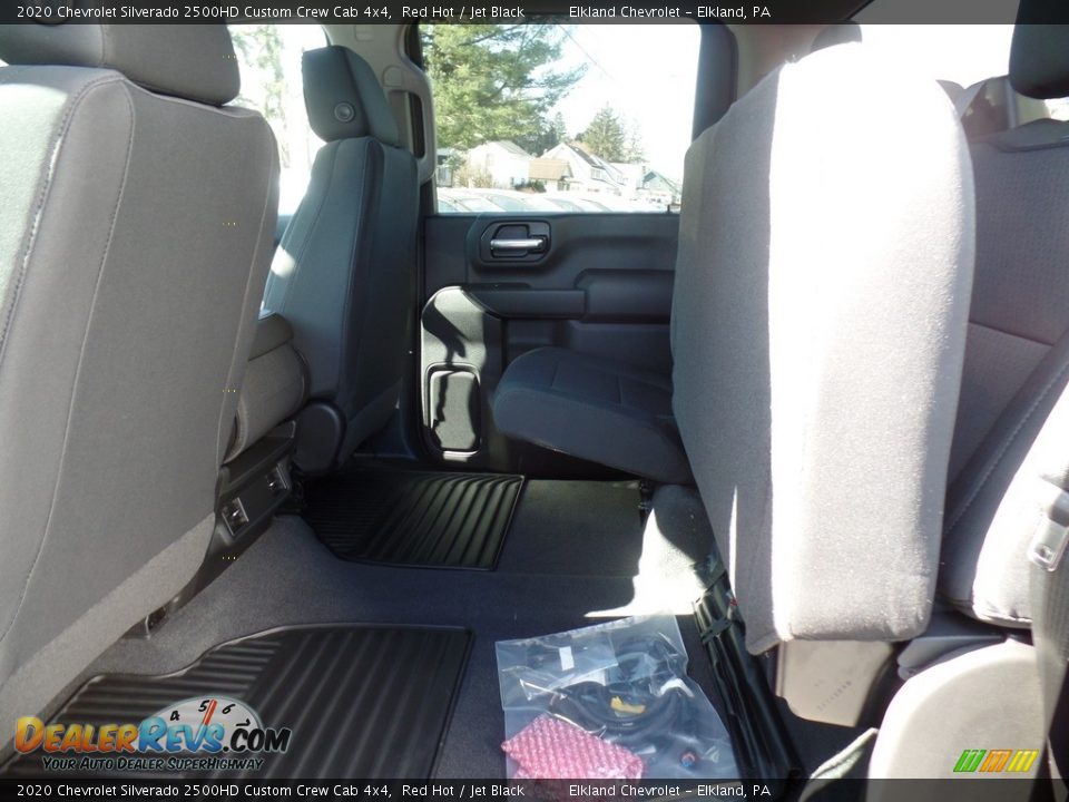 2020 Chevrolet Silverado 2500HD Custom Crew Cab 4x4 Red Hot / Jet Black Photo #34