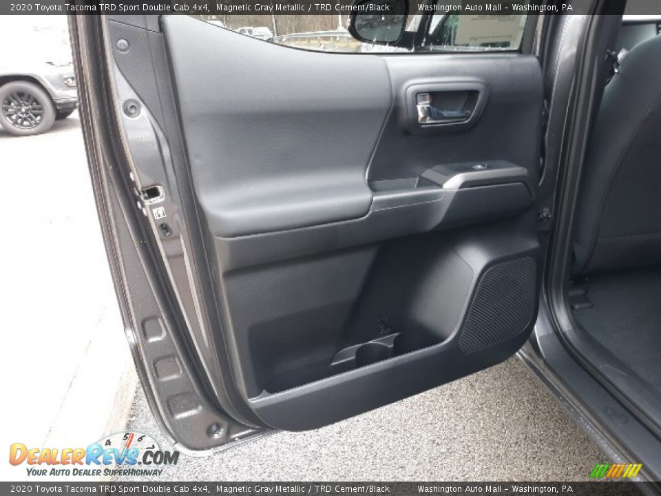 2020 Toyota Tacoma TRD Sport Double Cab 4x4 Magnetic Gray Metallic / TRD Cement/Black Photo #28