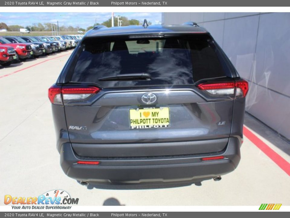 2020 Toyota RAV4 LE Magnetic Gray Metallic / Black Photo #7