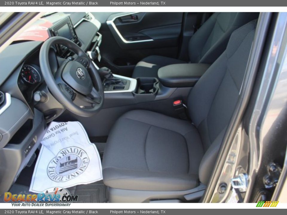 2020 Toyota RAV4 LE Magnetic Gray Metallic / Black Photo #10
