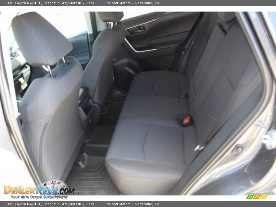 2020 Toyota RAV4 LE Magnetic Gray Metallic / Black Photo #19