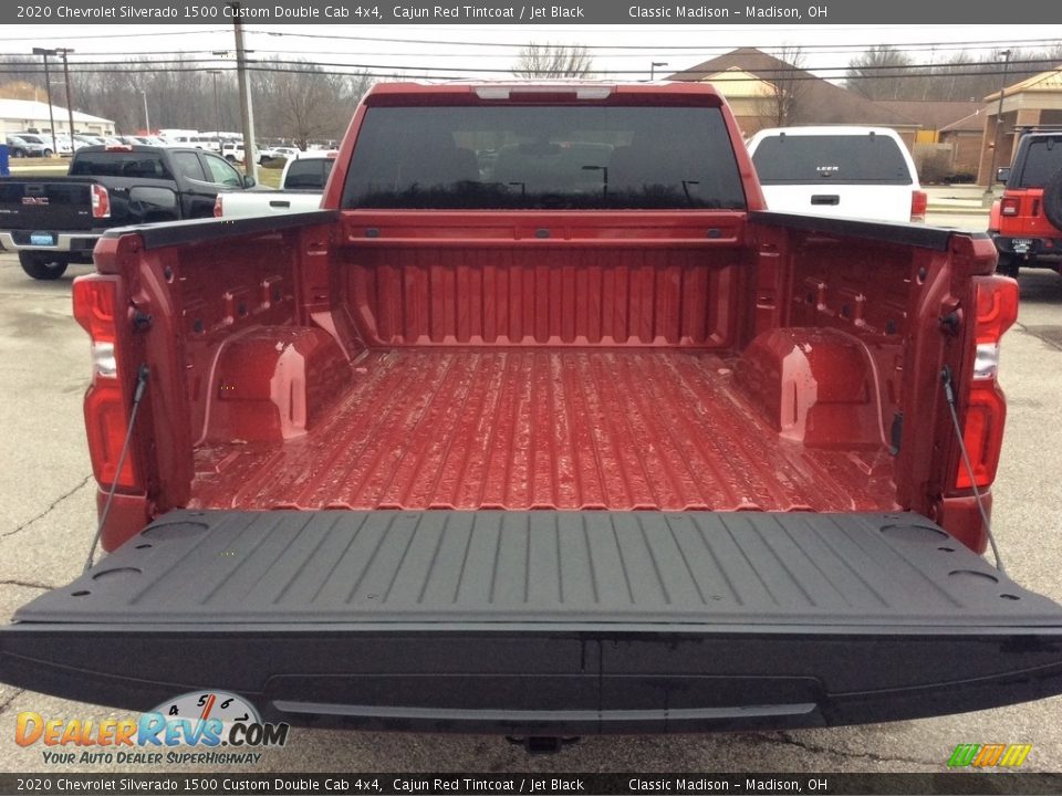 2020 Chevrolet Silverado 1500 Custom Double Cab 4x4 Cajun Red Tintcoat / Jet Black Photo #9