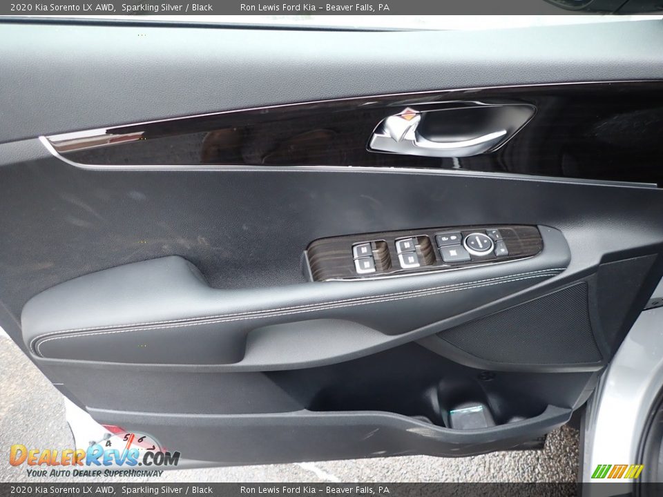 2020 Kia Sorento LX AWD Sparkling Silver / Black Photo #15