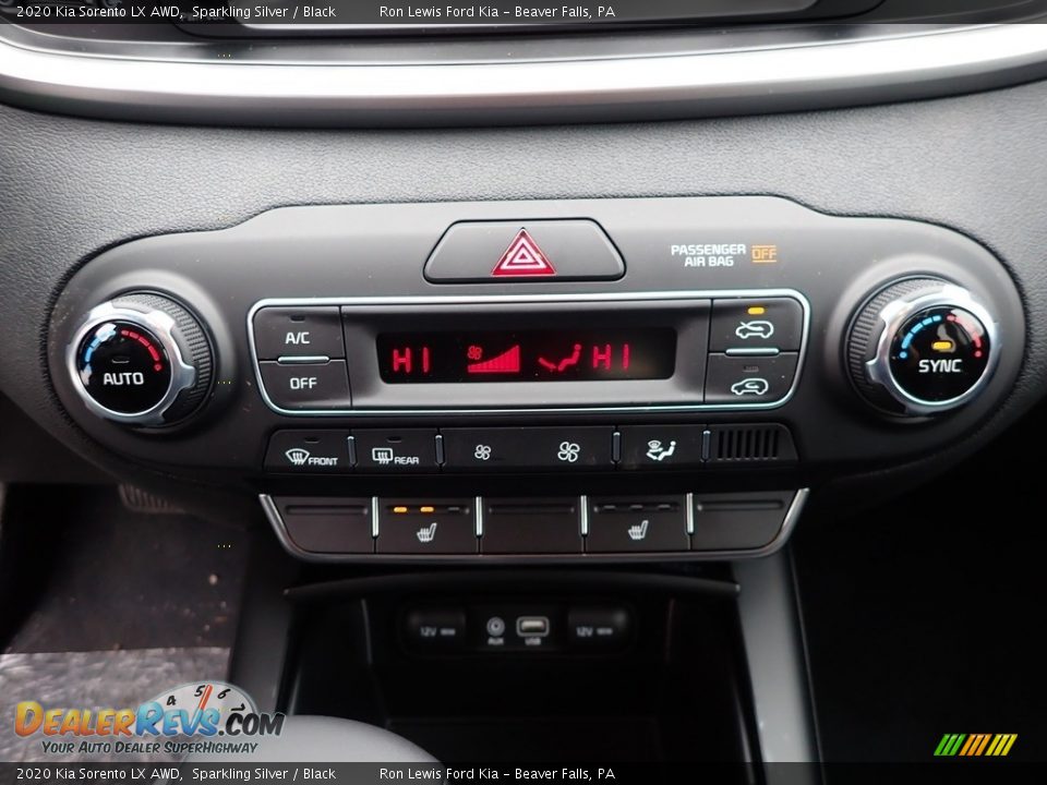2020 Kia Sorento LX AWD Sparkling Silver / Black Photo #18