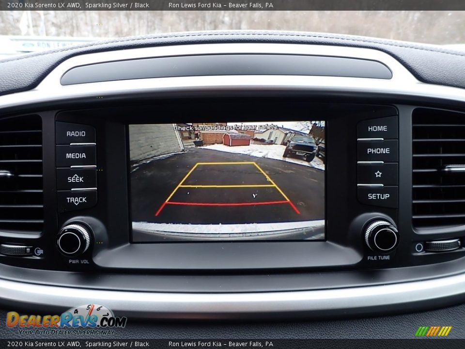 2020 Kia Sorento LX AWD Sparkling Silver / Black Photo #19