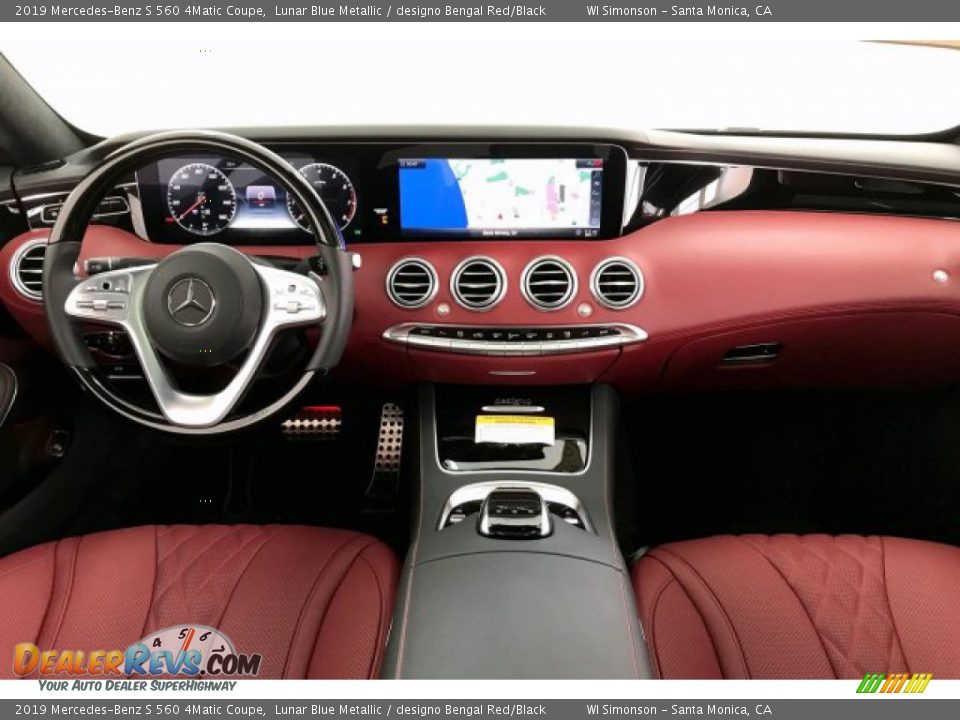 Dashboard of 2019 Mercedes-Benz S 560 4Matic Coupe Photo #17