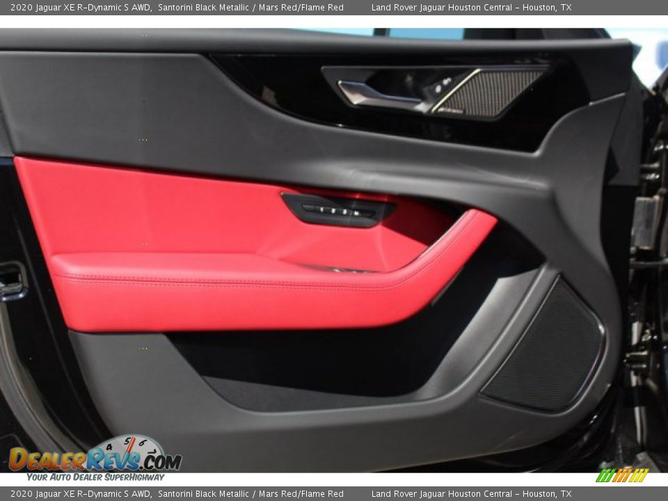 2020 Jaguar XE R-Dynamic S AWD Santorini Black Metallic / Mars Red/Flame Red Photo #10