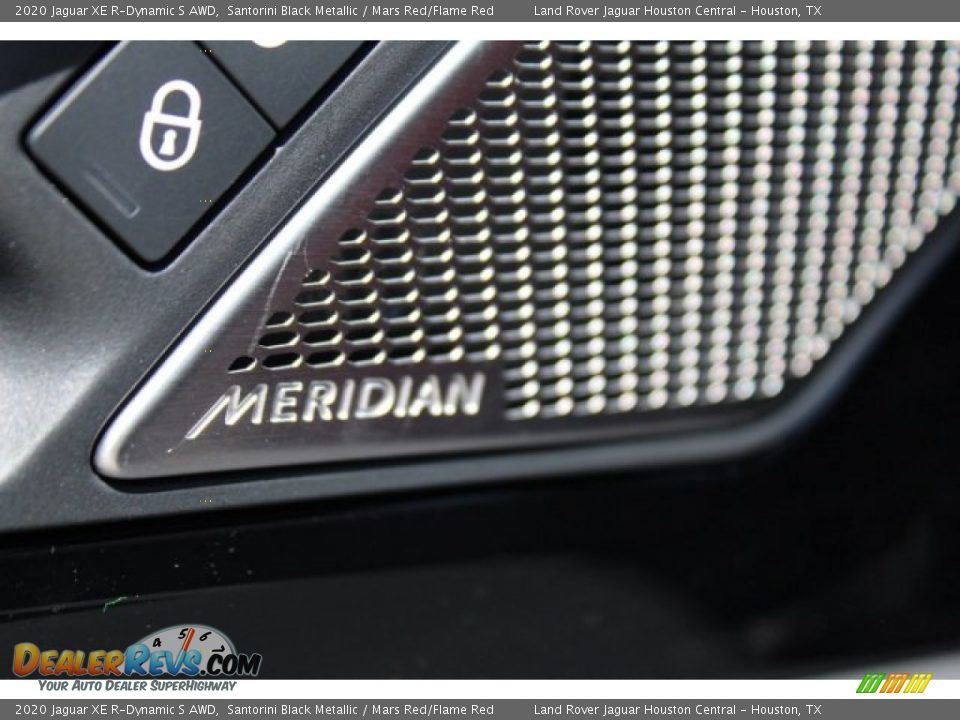 2020 Jaguar XE R-Dynamic S AWD Santorini Black Metallic / Mars Red/Flame Red Photo #11
