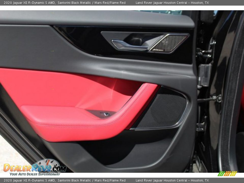 2020 Jaguar XE R-Dynamic S AWD Santorini Black Metallic / Mars Red/Flame Red Photo #26