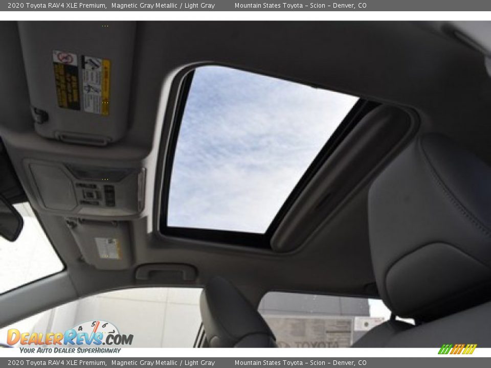 2020 Toyota RAV4 XLE Premium Magnetic Gray Metallic / Light Gray Photo #8