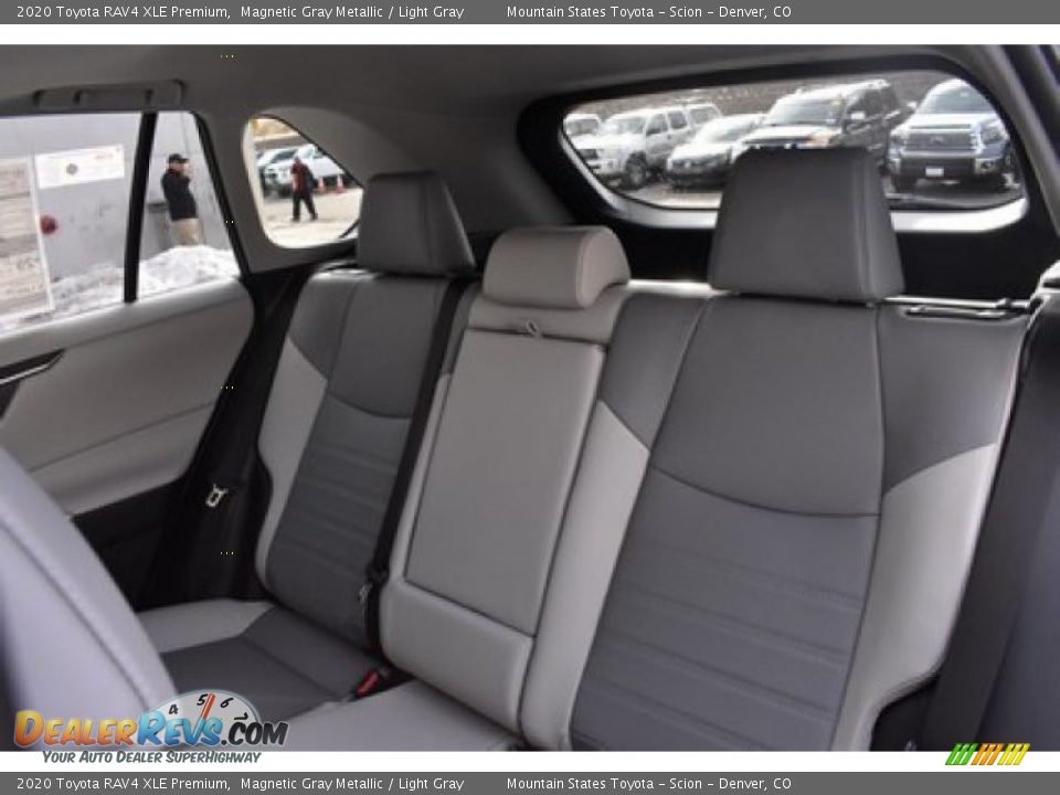 2020 Toyota RAV4 XLE Premium Magnetic Gray Metallic / Light Gray Photo #10