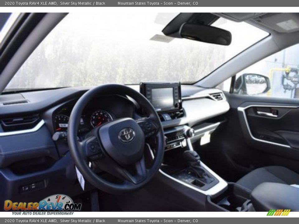 2020 Toyota RAV4 XLE AWD Silver Sky Metallic / Black Photo #5