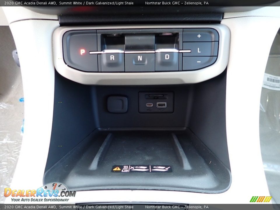 2020 GMC Acadia Denali AWD Shifter Photo #19