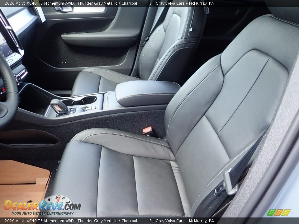 2020 Volvo XC40 T5 Momentum AWD Thunder Grey Metallic / Charcoal Photo #7