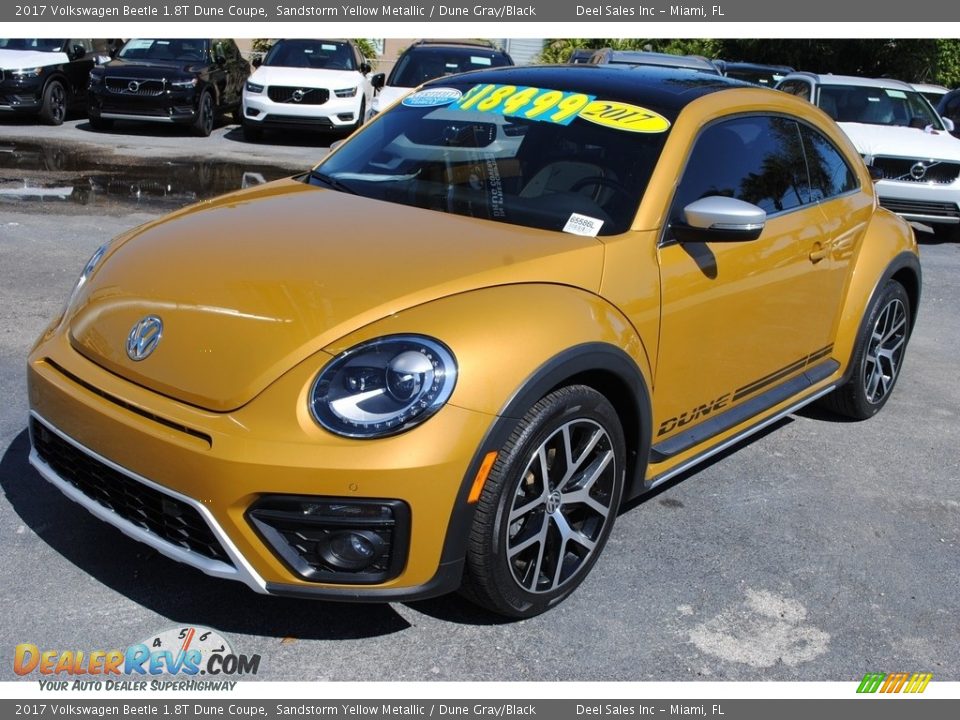 Sandstorm Yellow Metallic 2017 Volkswagen Beetle 1.8T Dune Coupe Photo #4