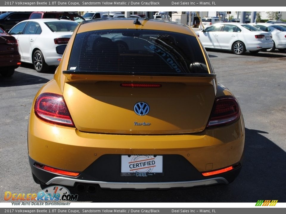 2017 Volkswagen Beetle 1.8T Dune Coupe Sandstorm Yellow Metallic / Dune Gray/Black Photo #8