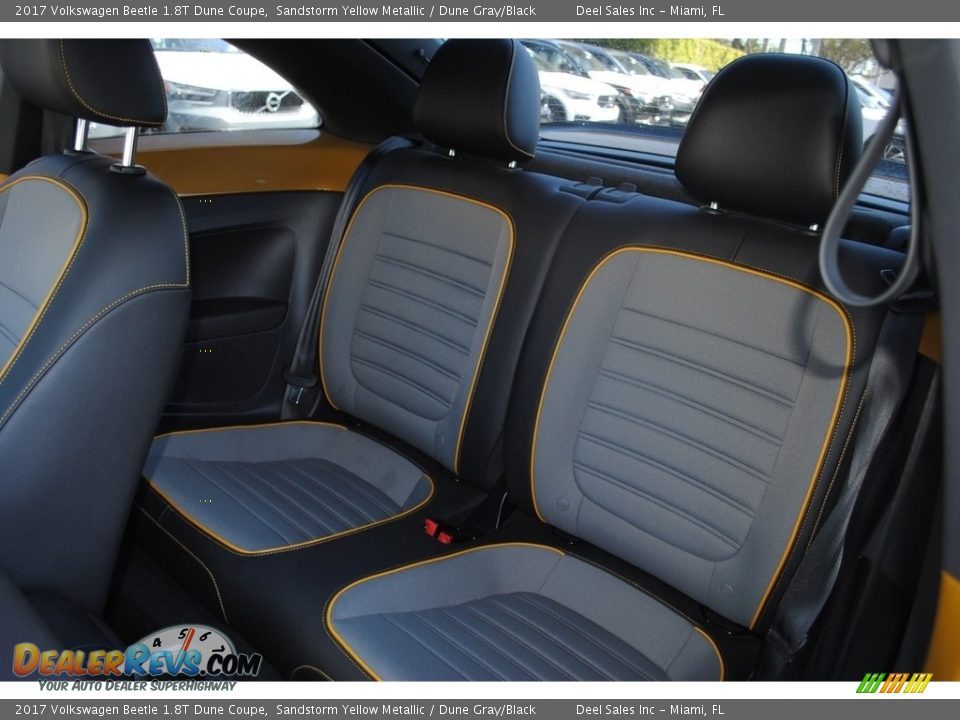 Rear Seat of 2017 Volkswagen Beetle 1.8T Dune Coupe Photo #12