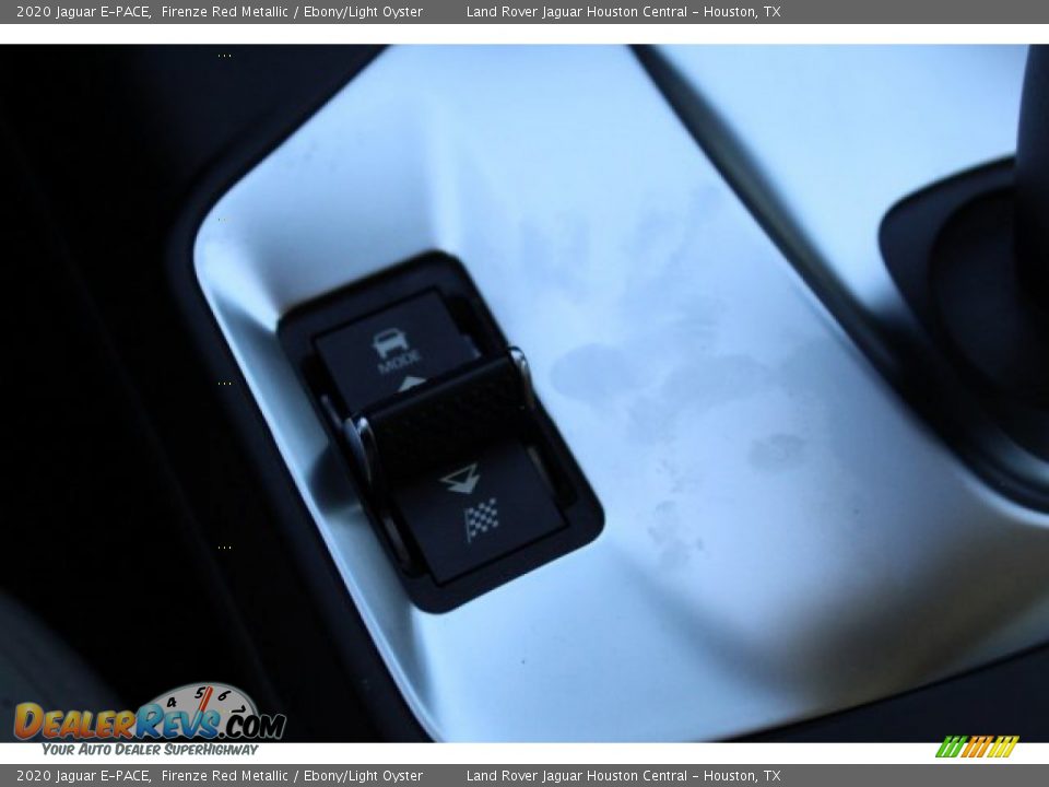 2020 Jaguar E-PACE Firenze Red Metallic / Ebony/Light Oyster Photo #17