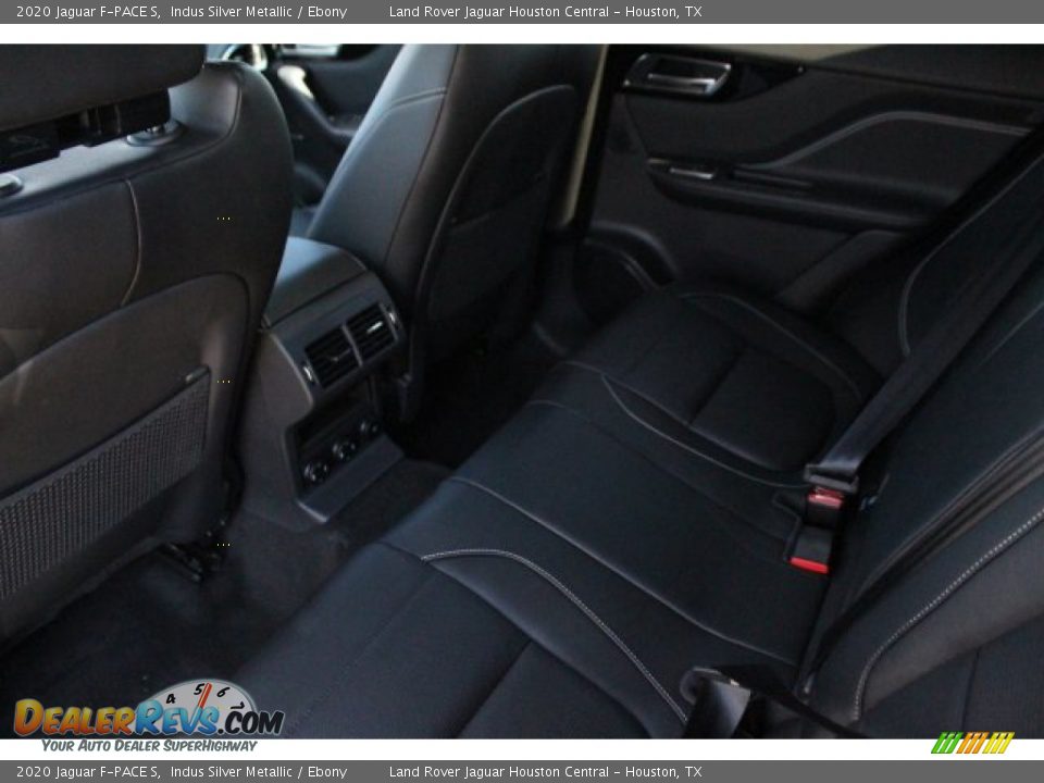 2020 Jaguar F-PACE S Indus Silver Metallic / Ebony Photo #26