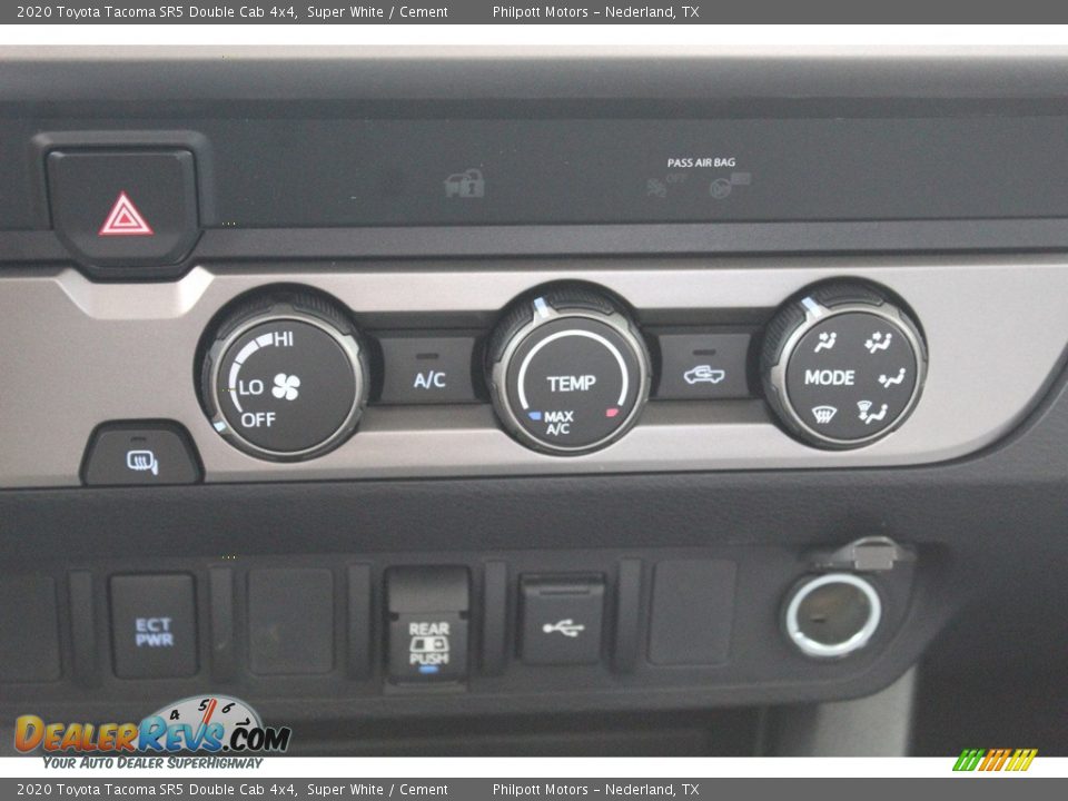 2020 Toyota Tacoma SR5 Double Cab 4x4 Super White / Cement Photo #16