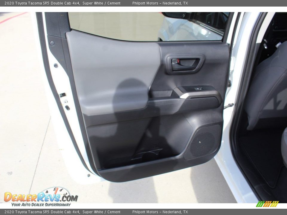2020 Toyota Tacoma SR5 Double Cab 4x4 Super White / Cement Photo #18