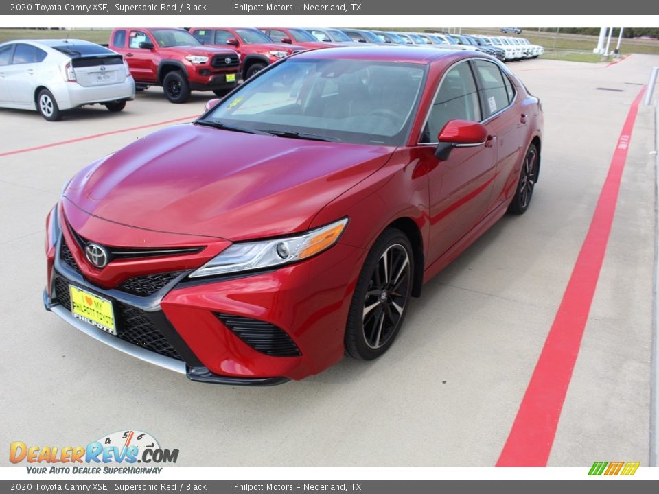 2020 Toyota Camry XSE Supersonic Red / Black Photo #4