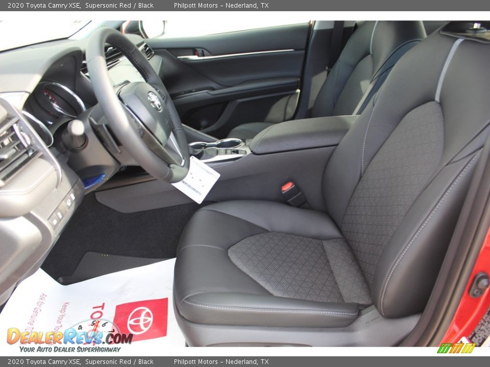 2020 Toyota Camry XSE Supersonic Red / Black Photo #10