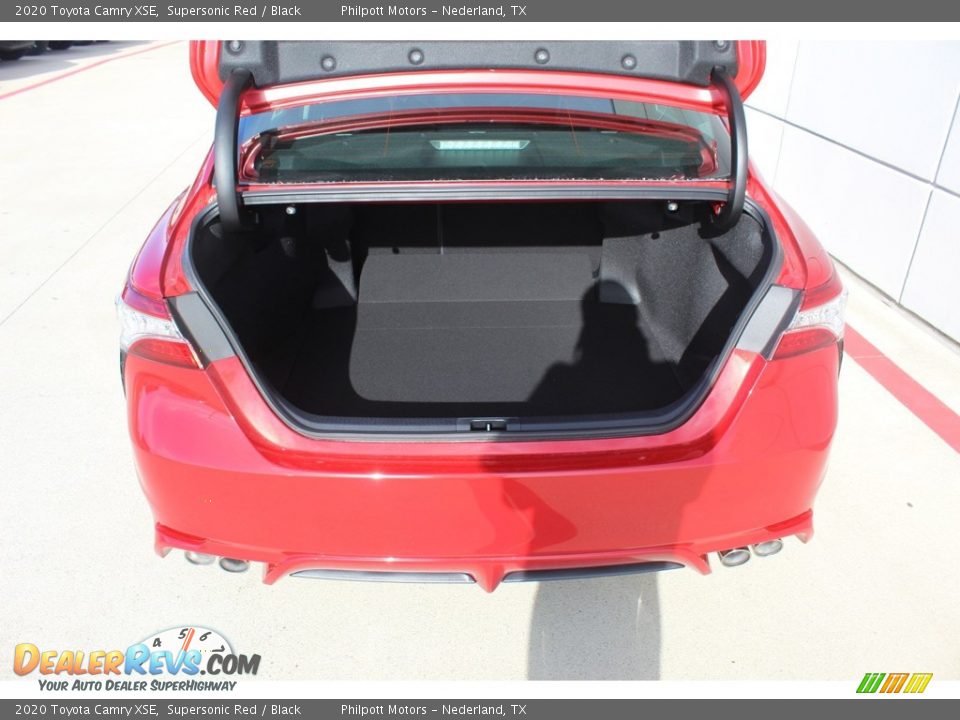 2020 Toyota Camry XSE Supersonic Red / Black Photo #22