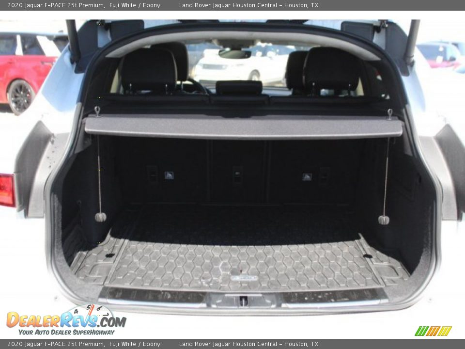 2020 Jaguar F-PACE 25t Premium Fuji White / Ebony Photo #29