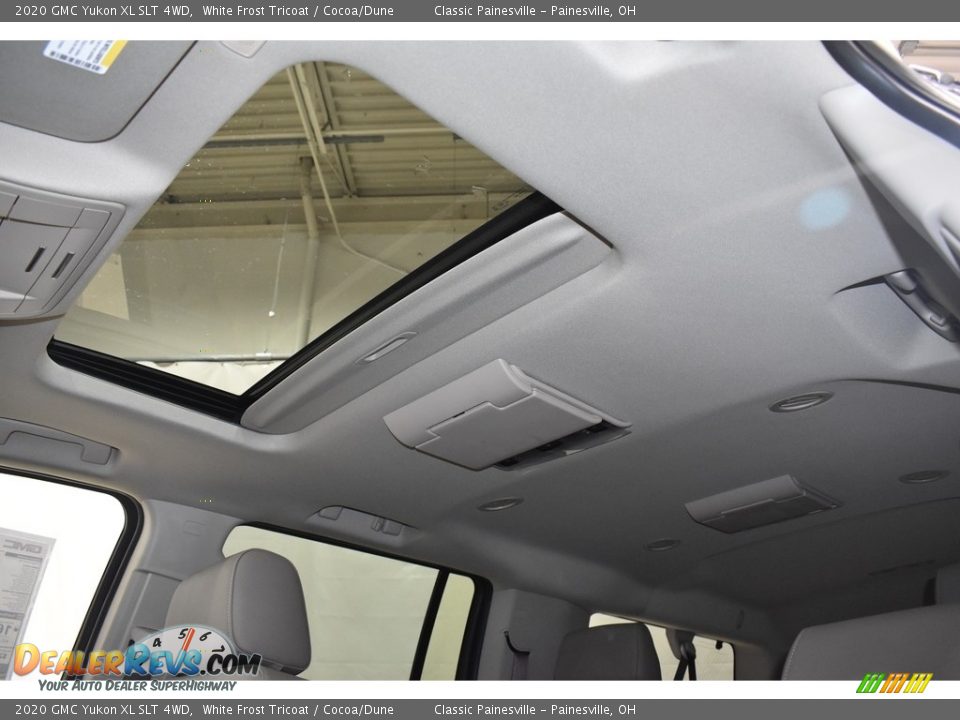 2020 GMC Yukon XL SLT 4WD White Frost Tricoat / Cocoa/Dune Photo #2