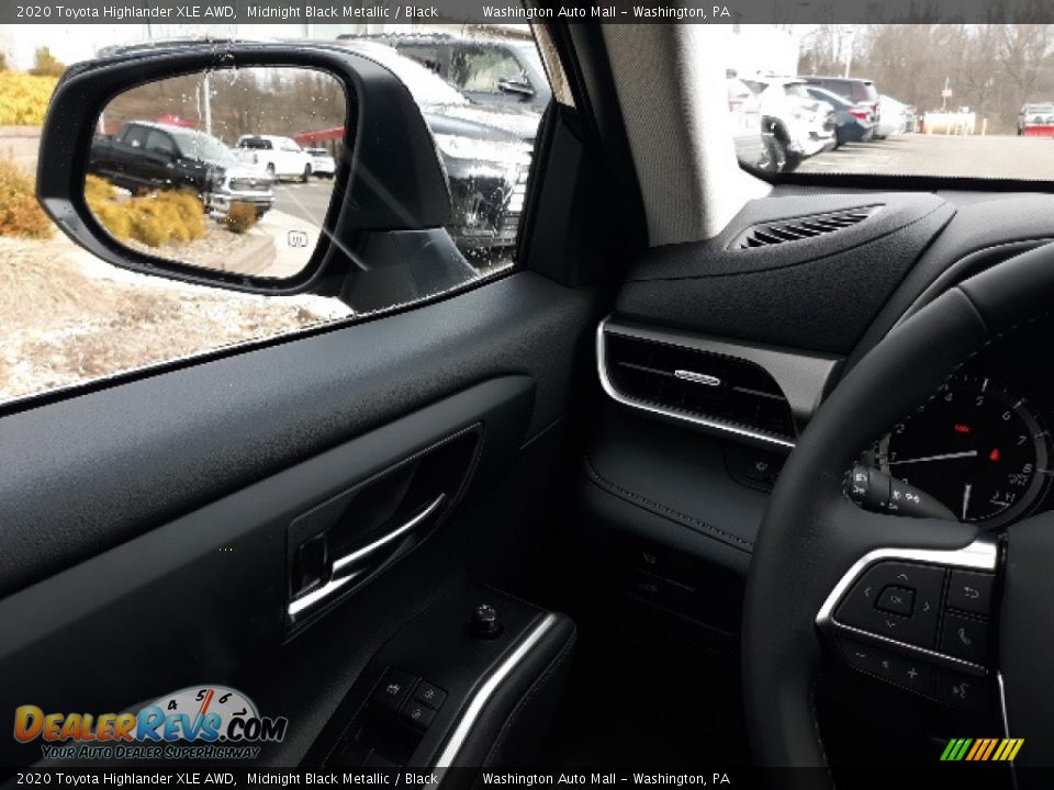 2020 Toyota Highlander XLE AWD Midnight Black Metallic / Black Photo #7