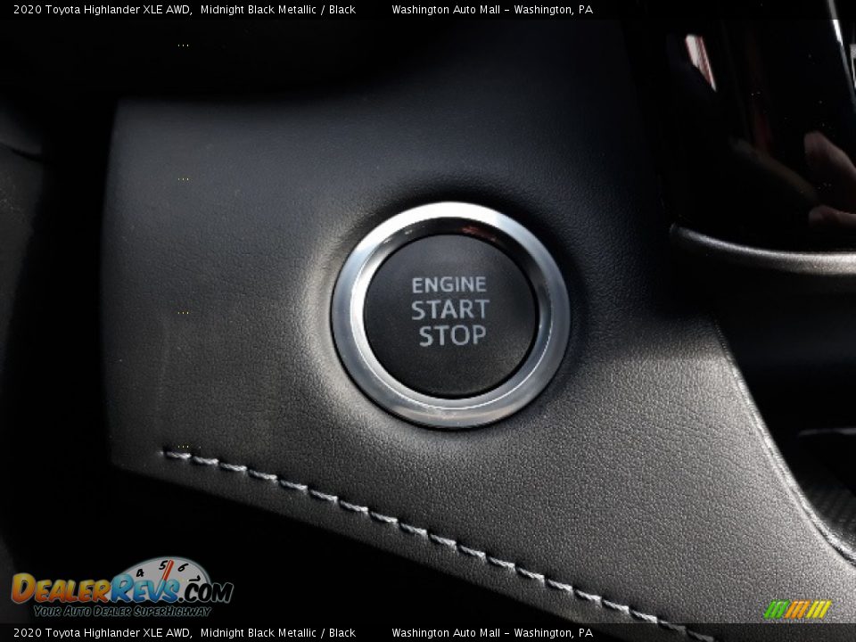 2020 Toyota Highlander XLE AWD Midnight Black Metallic / Black Photo #10