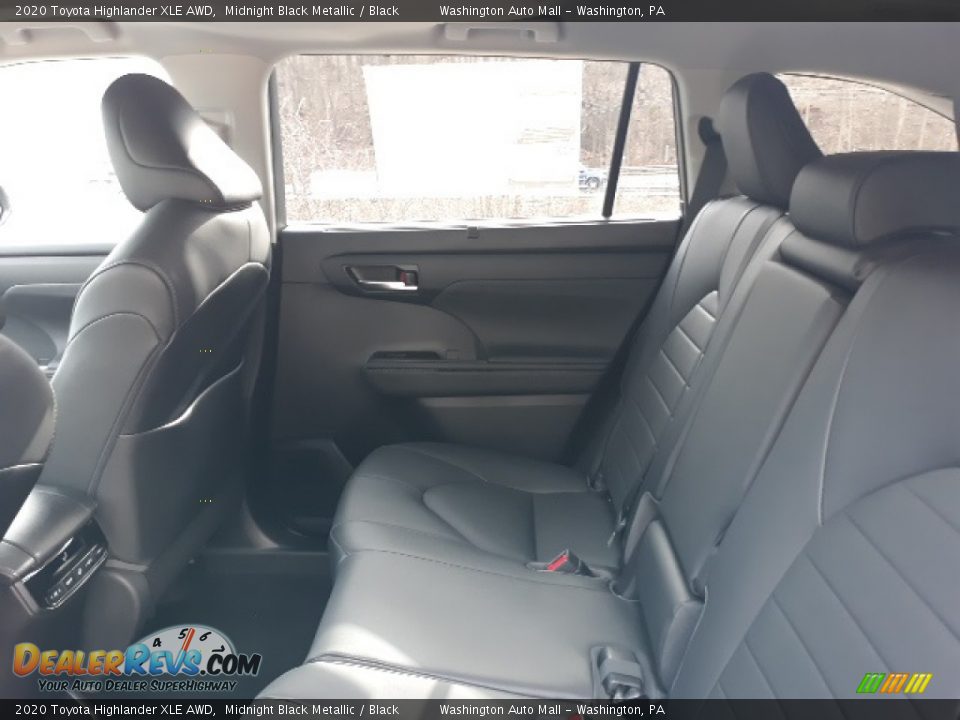 2020 Toyota Highlander XLE AWD Midnight Black Metallic / Black Photo #30