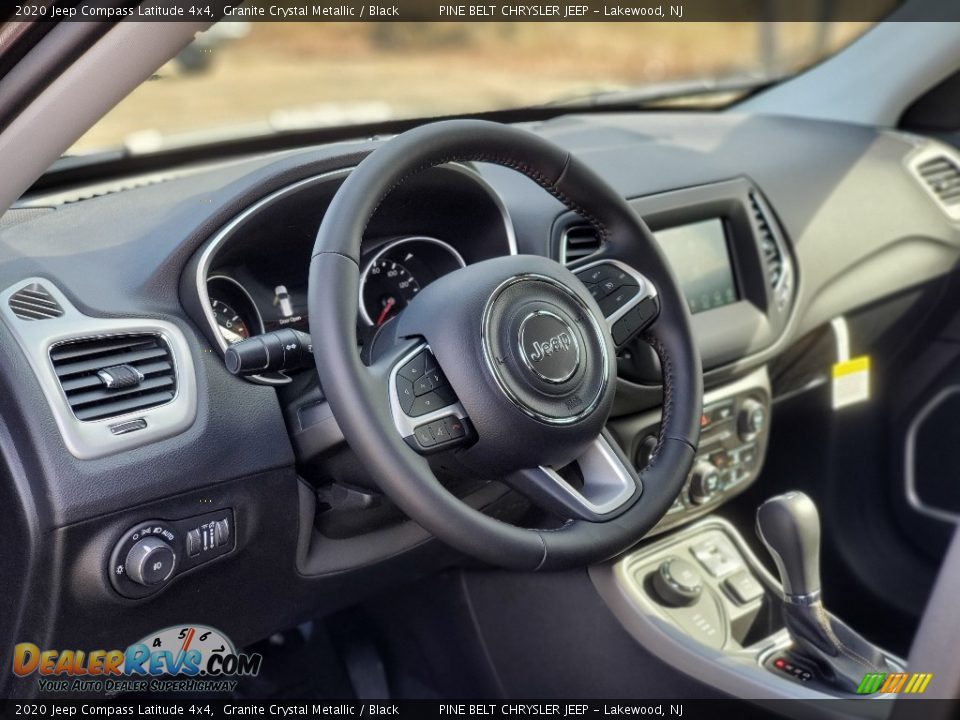 2020 Jeep Compass Latitude 4x4 Granite Crystal Metallic / Black Photo #10