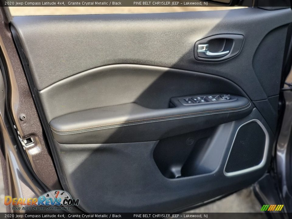 2020 Jeep Compass Latitude 4x4 Granite Crystal Metallic / Black Photo #11