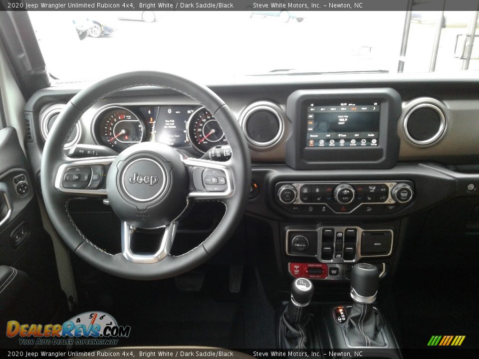 Dashboard of 2020 Jeep Wrangler Unlimited Rubicon 4x4 Photo #17