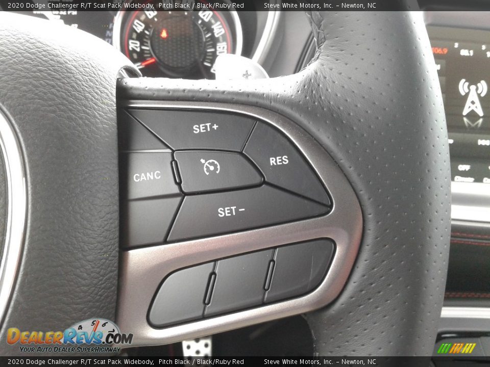 2020 Dodge Challenger R/T Scat Pack Widebody Steering Wheel Photo #18