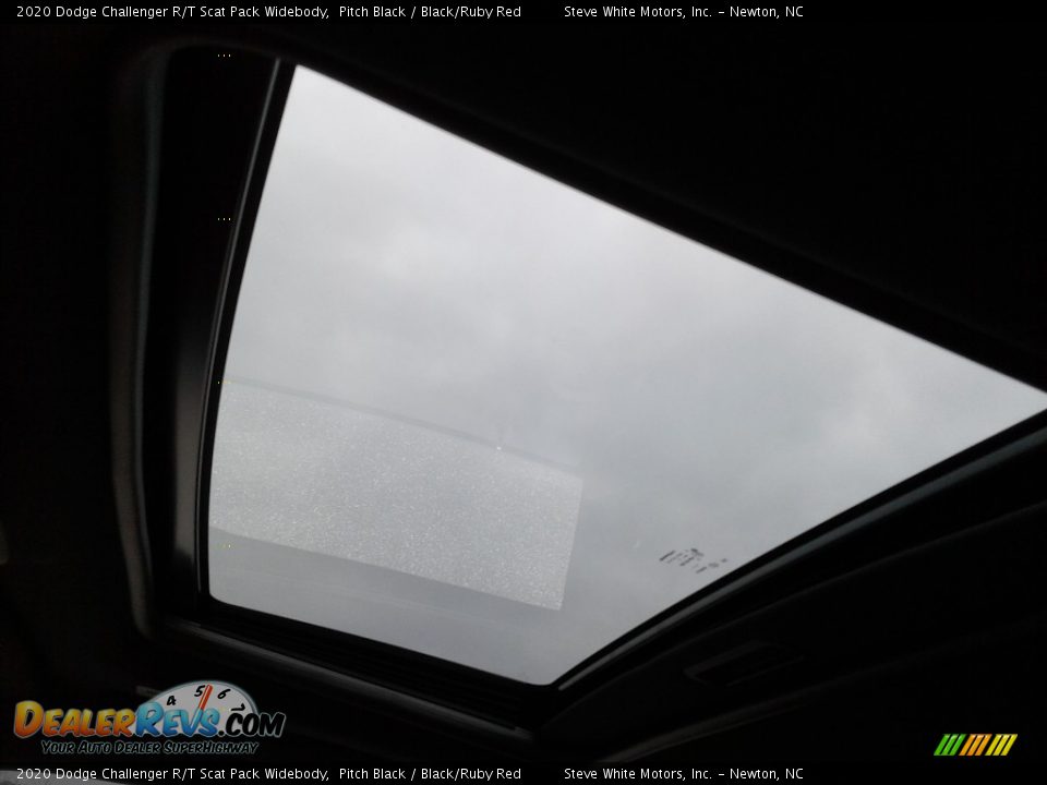 2020 Dodge Challenger R/T Scat Pack Widebody Pitch Black / Black/Ruby Red Photo #27