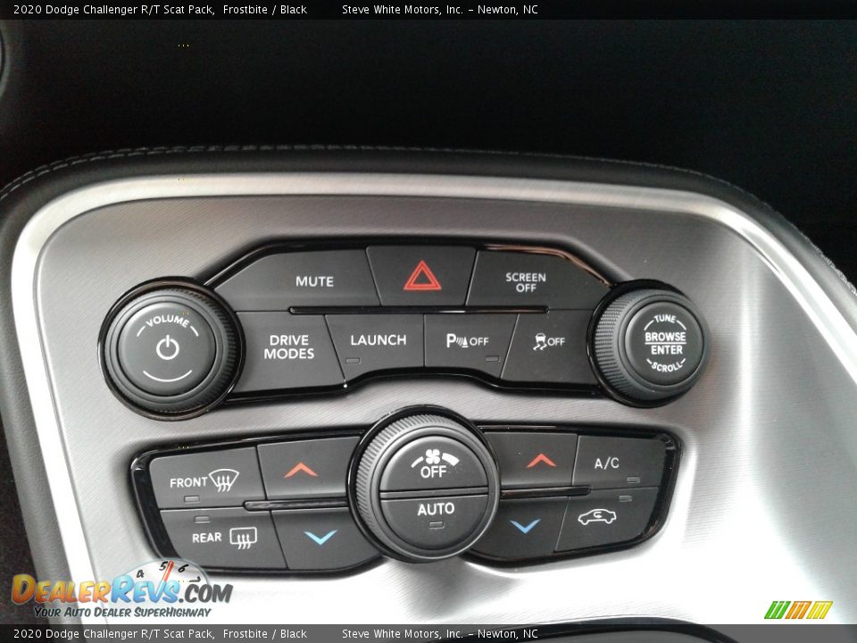 Controls of 2020 Dodge Challenger R/T Scat Pack Photo #23