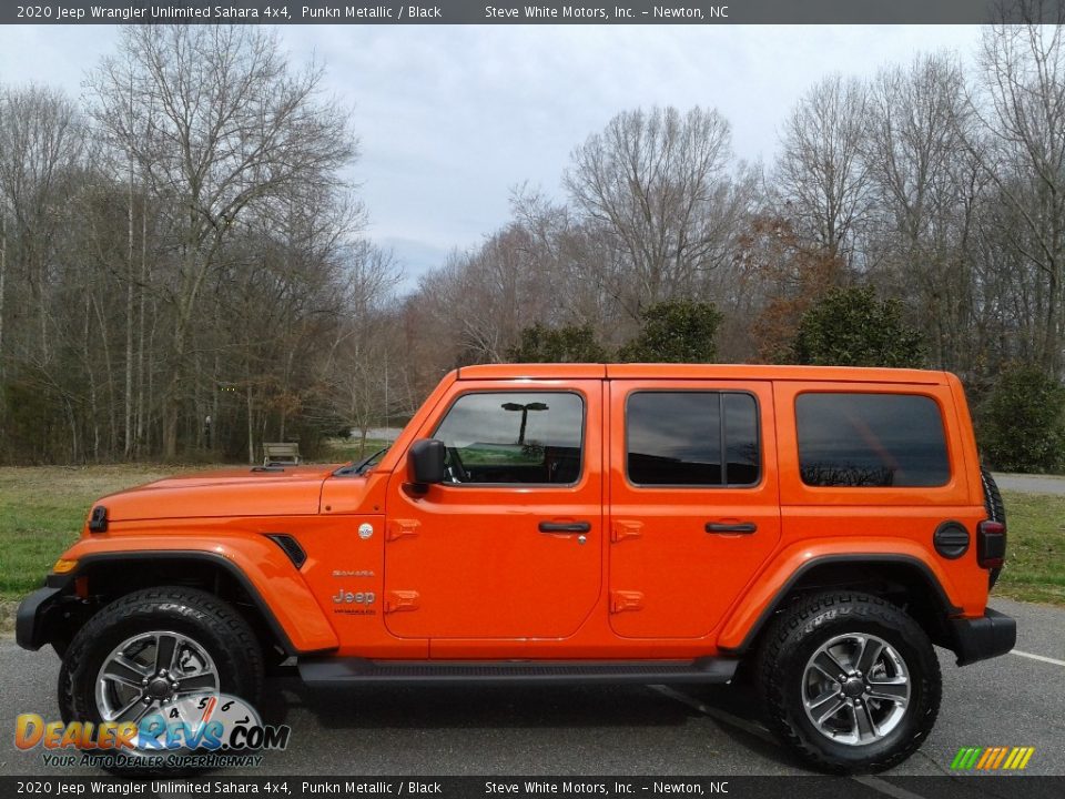 2020 Jeep Wrangler Unlimited Sahara 4x4 Punkn Metallic / Black Photo #1