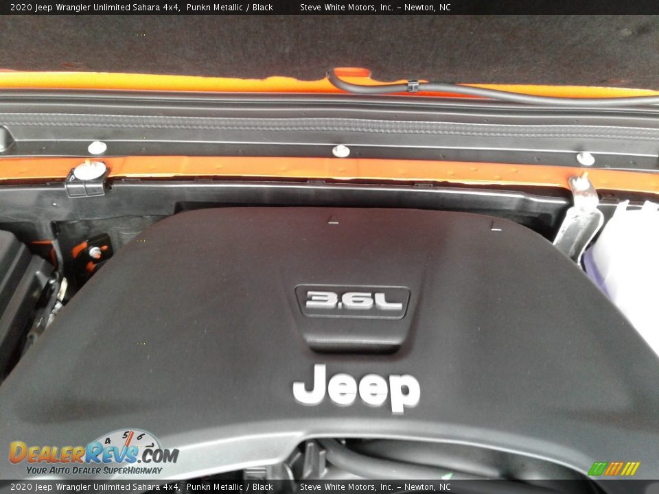 2020 Jeep Wrangler Unlimited Sahara 4x4 Punkn Metallic / Black Photo #9