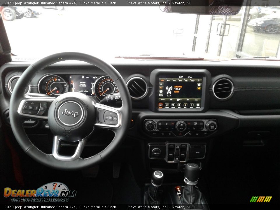 2020 Jeep Wrangler Unlimited Sahara 4x4 Punkn Metallic / Black Photo #18