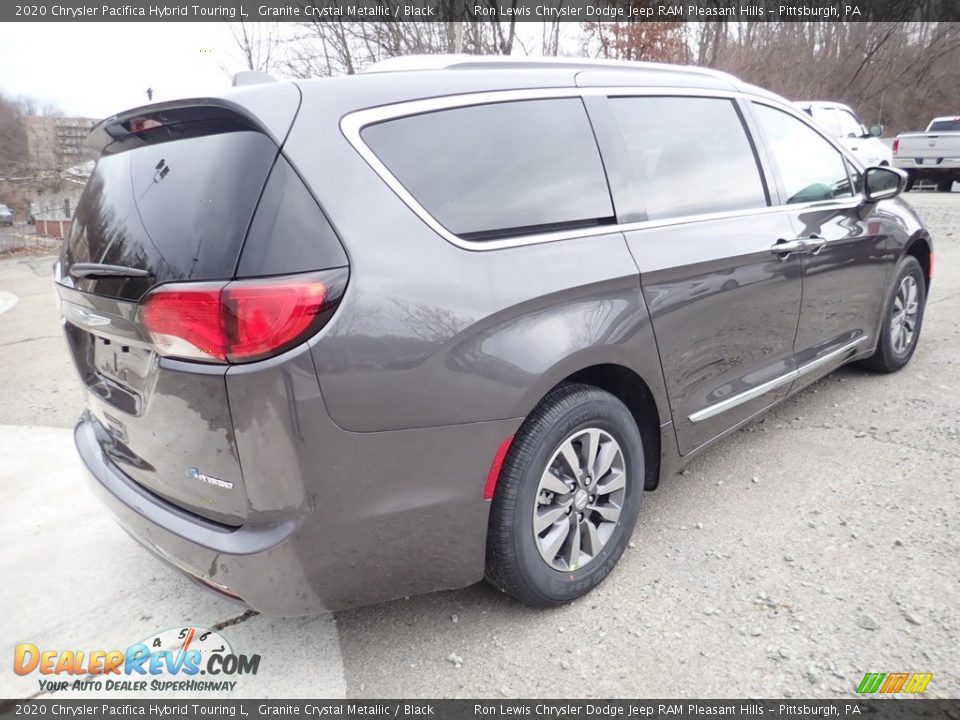 2020 Chrysler Pacifica Hybrid Touring L Granite Crystal Metallic / Black Photo #5