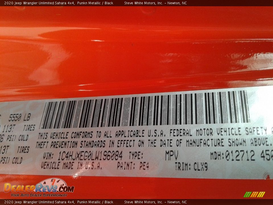 2020 Jeep Wrangler Unlimited Sahara 4x4 Punkn Metallic / Black Photo #32