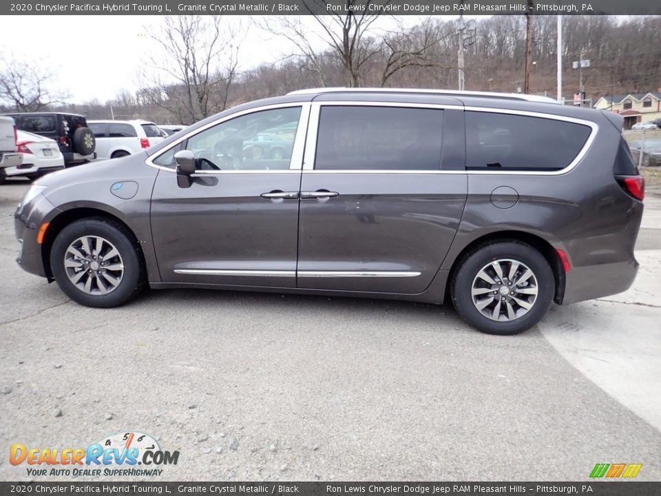 2020 Chrysler Pacifica Hybrid Touring L Granite Crystal Metallic / Black Photo #7