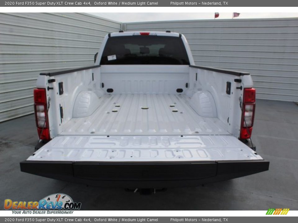 2020 Ford F350 Super Duty XLT Crew Cab 4x4 Oxford White / Medium Light Camel Photo #23