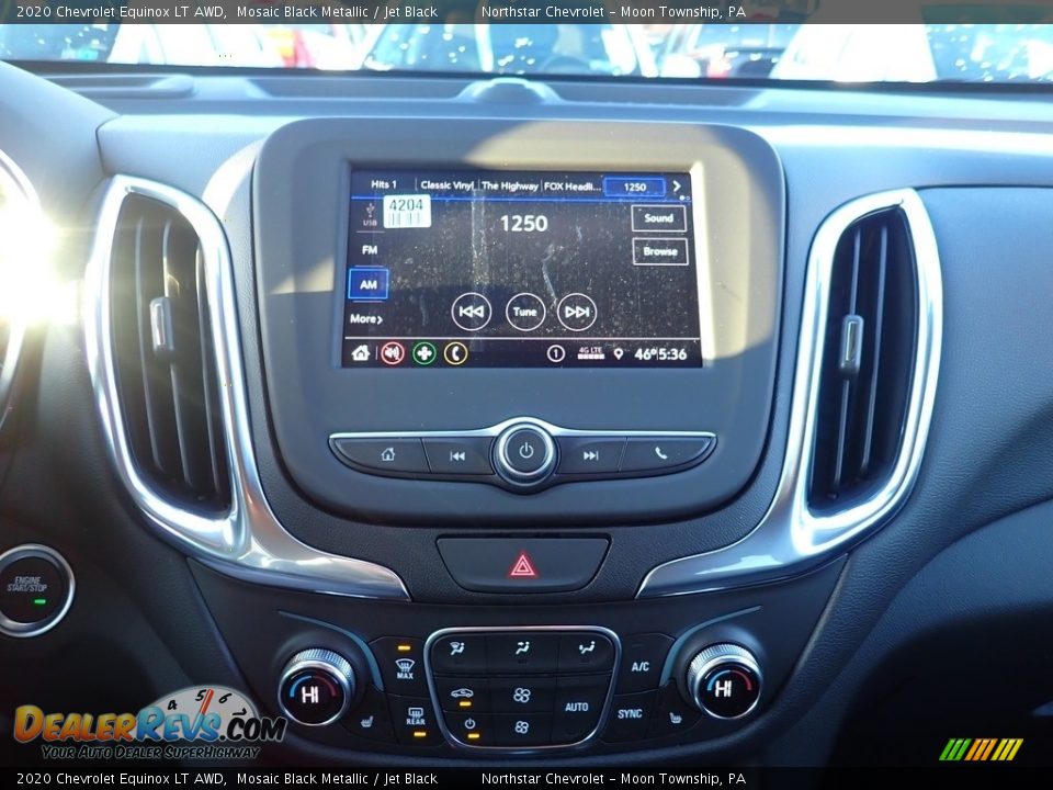 2020 Chevrolet Equinox LT AWD Mosaic Black Metallic / Jet Black Photo #14