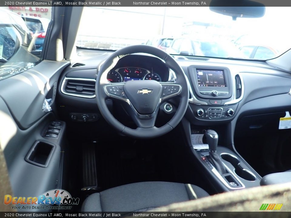 Dashboard of 2020 Chevrolet Equinox LT AWD Photo #12